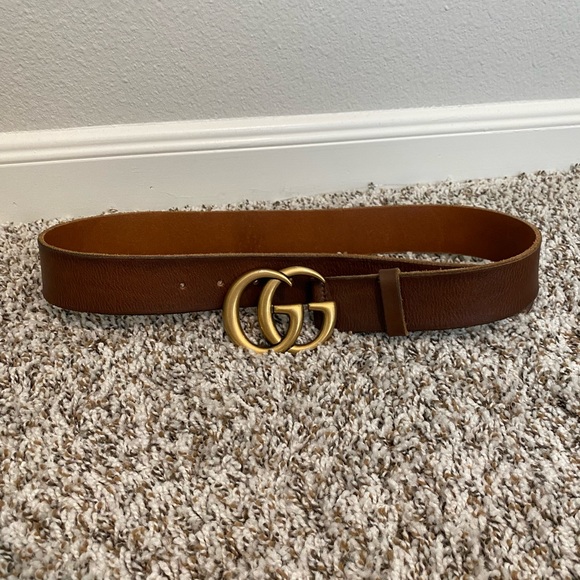 AUTHENTIC Gucci belt - Picture 1 of 3